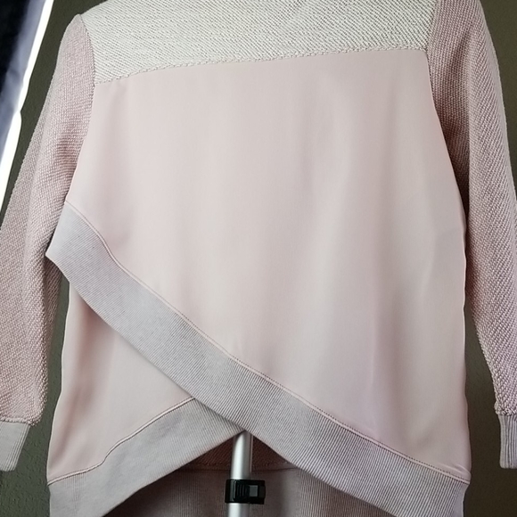 NEW American Eagle Outfitters sweater! - Picture 11 of 11